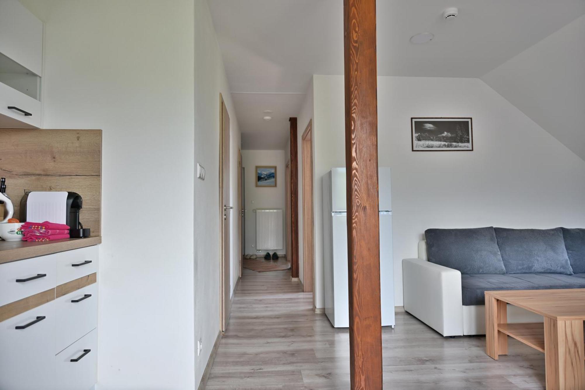 Apartmany Zara Nova Lesna Bagian luar foto