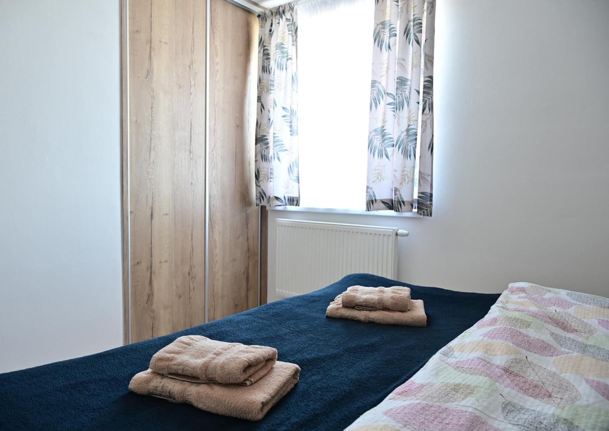 Apartmany Zara Nova Lesna Bagian luar foto